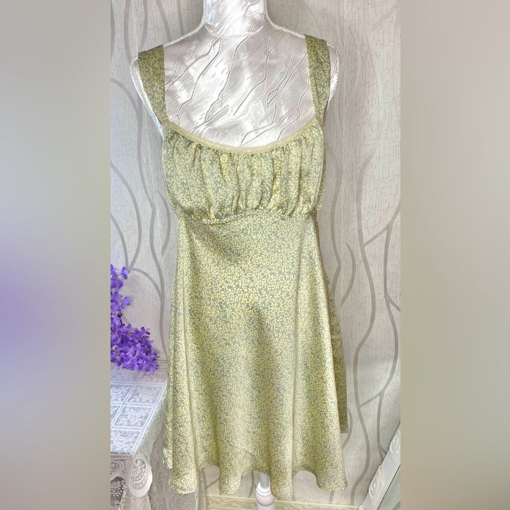 🌷 Jones New York 🌷 Vintage Satin Chemise Night Slip Dress